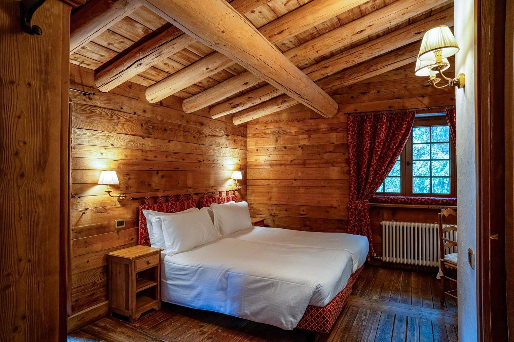 Hotel Breithorn Champoluc Bagian luar foto